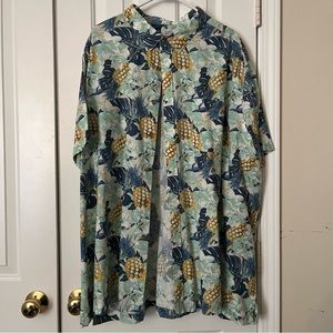 Croft & Barrow pineapple print short sleeve button down